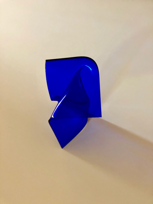 BLUE BE COOL |Escultura de pared de COT + | Compra arte en Flecha.es