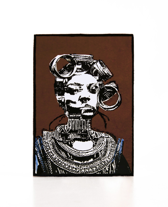 Tribu Mursi | Collage de Alicia Calbet | Compra arte en Flecha.es