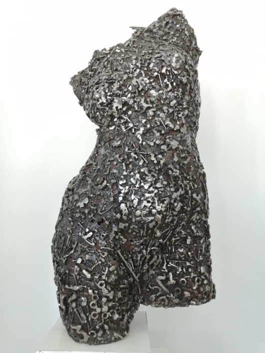 CRISALIDA |Escultura de Pablo Rebollo | Compra arte en Flecha.es