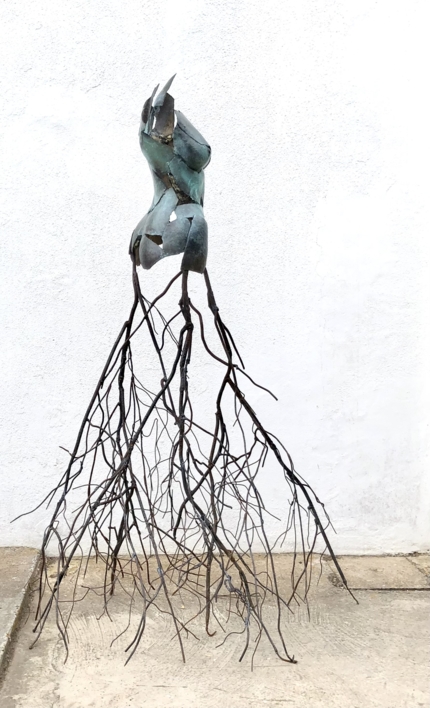 EL BOSQUE COMO REFUGIO | Escultura de CARMEN ALMÉCIJA | Compra arte en Flecha.es