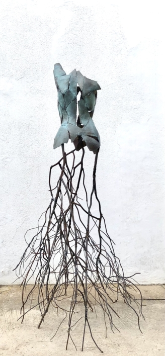 EL BOSQUE COMO REFUGIO | Escultura de CARMEN ALMÉCIJA | Compra arte en Flecha.es