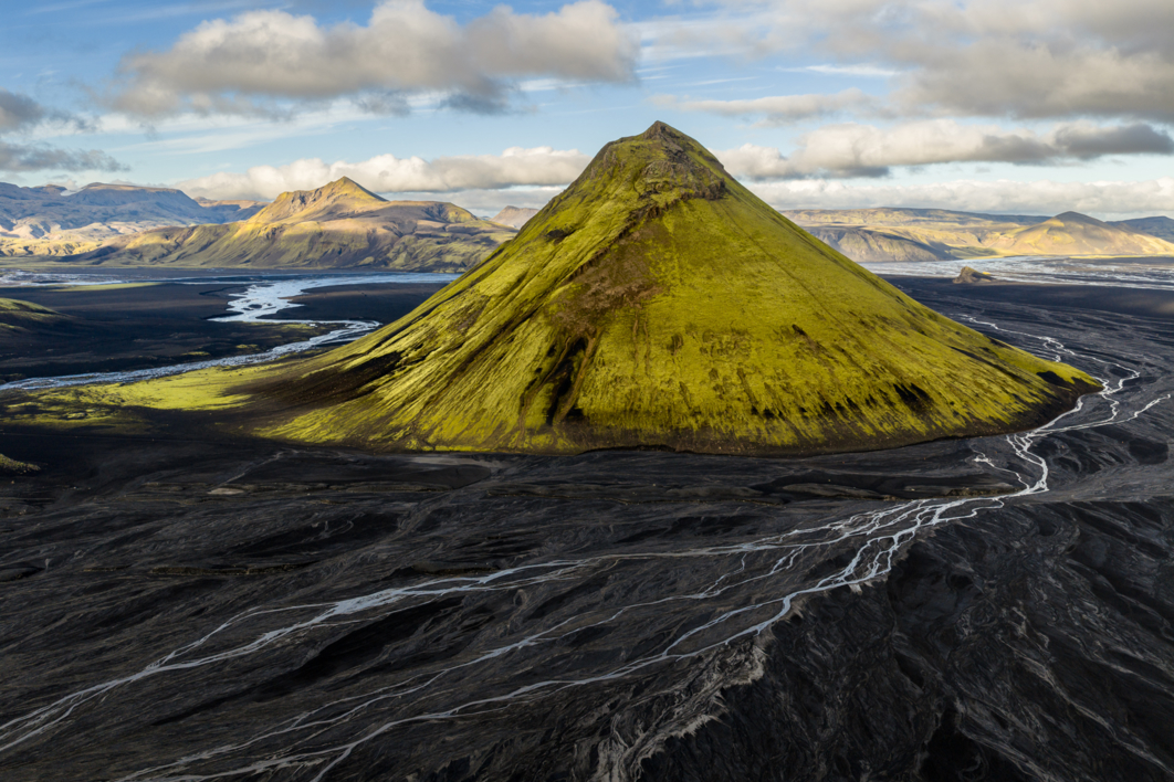 Desierto de lava |Fotografía de Isabel Ruiz | Compra arte en Flecha.es