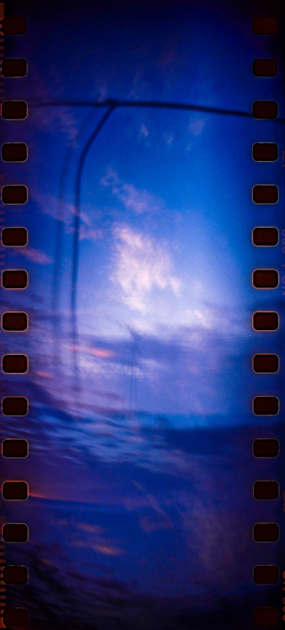 LAK 091914 - Azul amanecer |Fotografía de LA Katia | Compra arte en Flecha.es